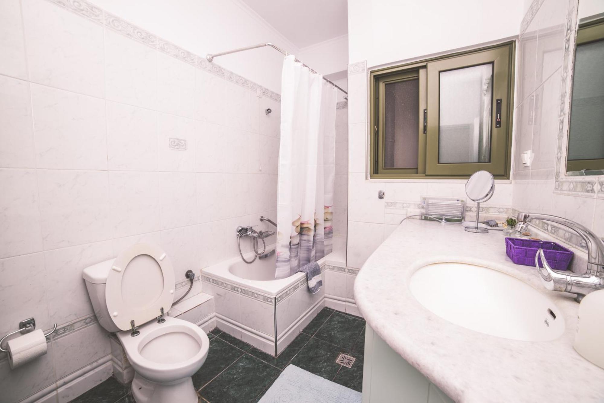Lazarus 2Bd Apartment In The Center Patras Exterior foto