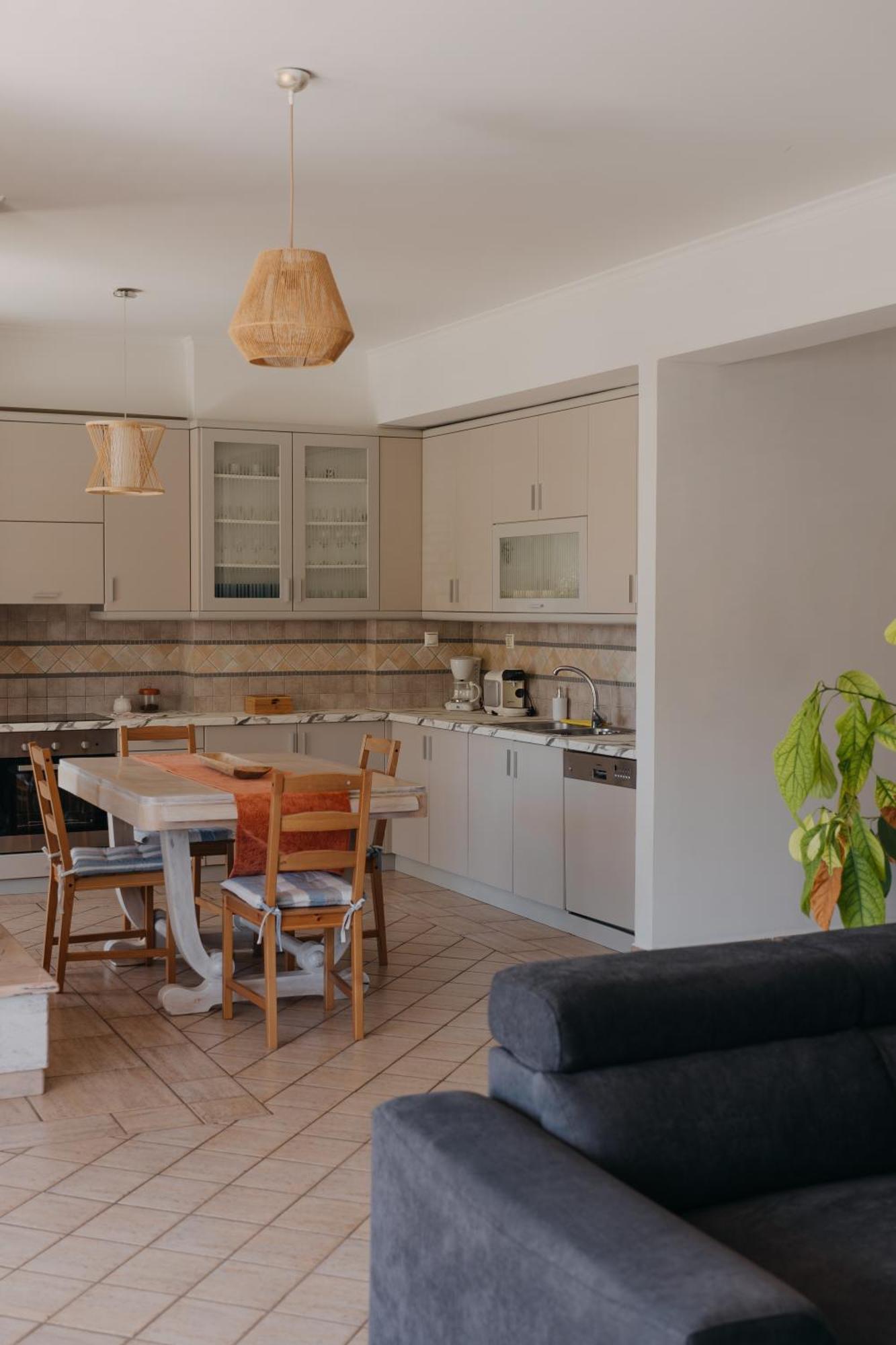 Lazarus 2Bd Apartment In The Center Patras Exterior foto